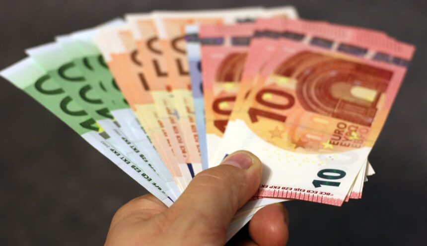 Ιδιωτικό νόμισμα ΕΥΡΩ, το ισχυρό εργαλείο σκλαβοποίησης των λαών της Ευρώπης-Μέρος 1ο  Ιδιωτικό νόμισμα ΕΥΡΩ, το ισχυρό εργαλείο σκλαβοποίησης των λαών της Ευρώπης-Μέρος 1ο euro 860x496